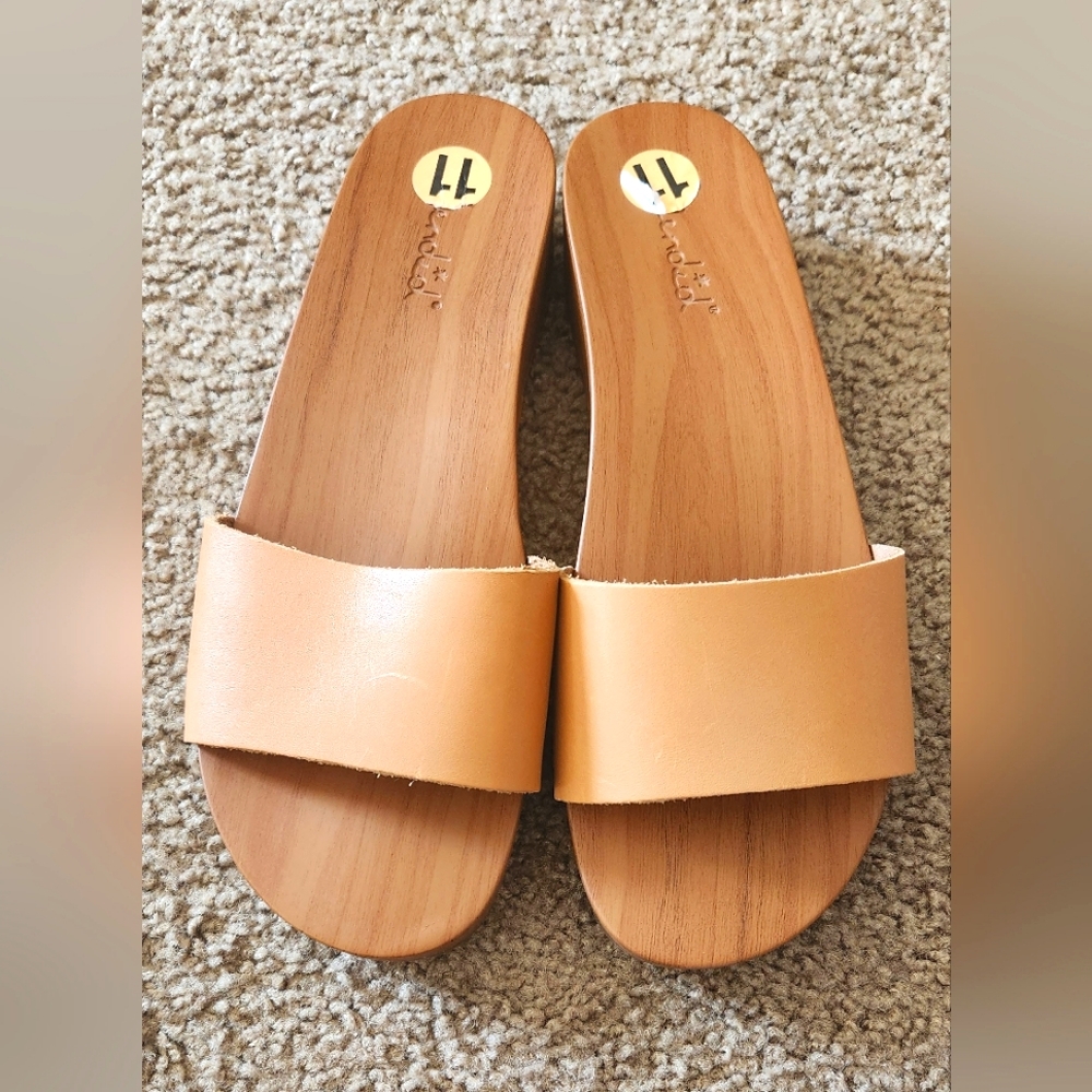 SPLENDID Womens Heather Platform Slide slip-on Sandals